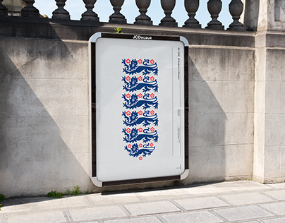 Жительница Смоленска отсудила компенсацию у ГУК за упавшее на авто дерево